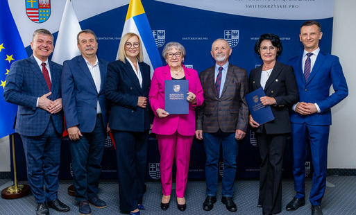 Zdjęcie do Uniwersytet Trzeciego Wieku w Strawczynie pozyskał pierwsze dofinasowanie